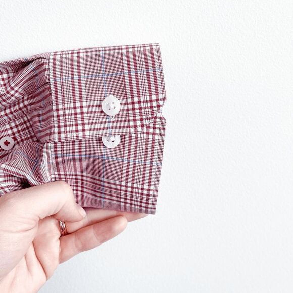 IZOD Mens No Iron Shirt Long Sleeve Button Down Red Plaid XL - Picture 5 of 8